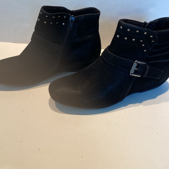 Rebound Faux Suede Booties - Picture 3 of 10